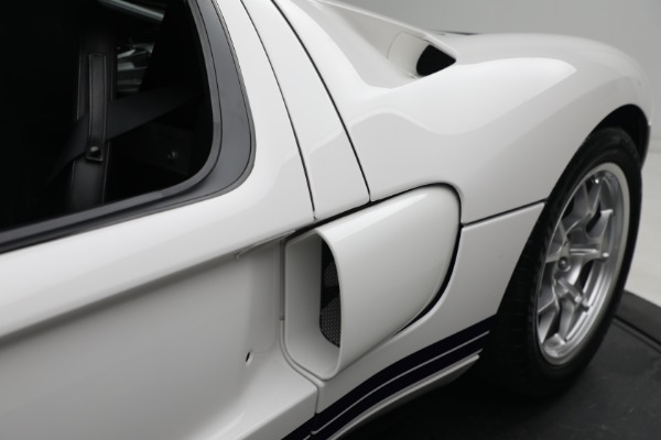 Used 2006 Ford GT for sale $449,900 at Bugatti of Greenwich in Greenwich CT 06830 24
