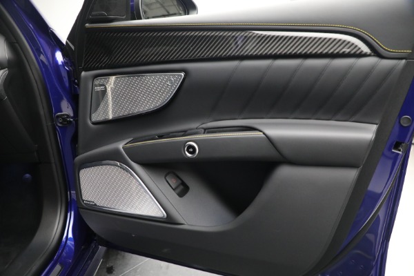 New 2023 Maserati Grecale Modena for sale $79,995 at Bugatti of Greenwich in Greenwich CT 06830 22