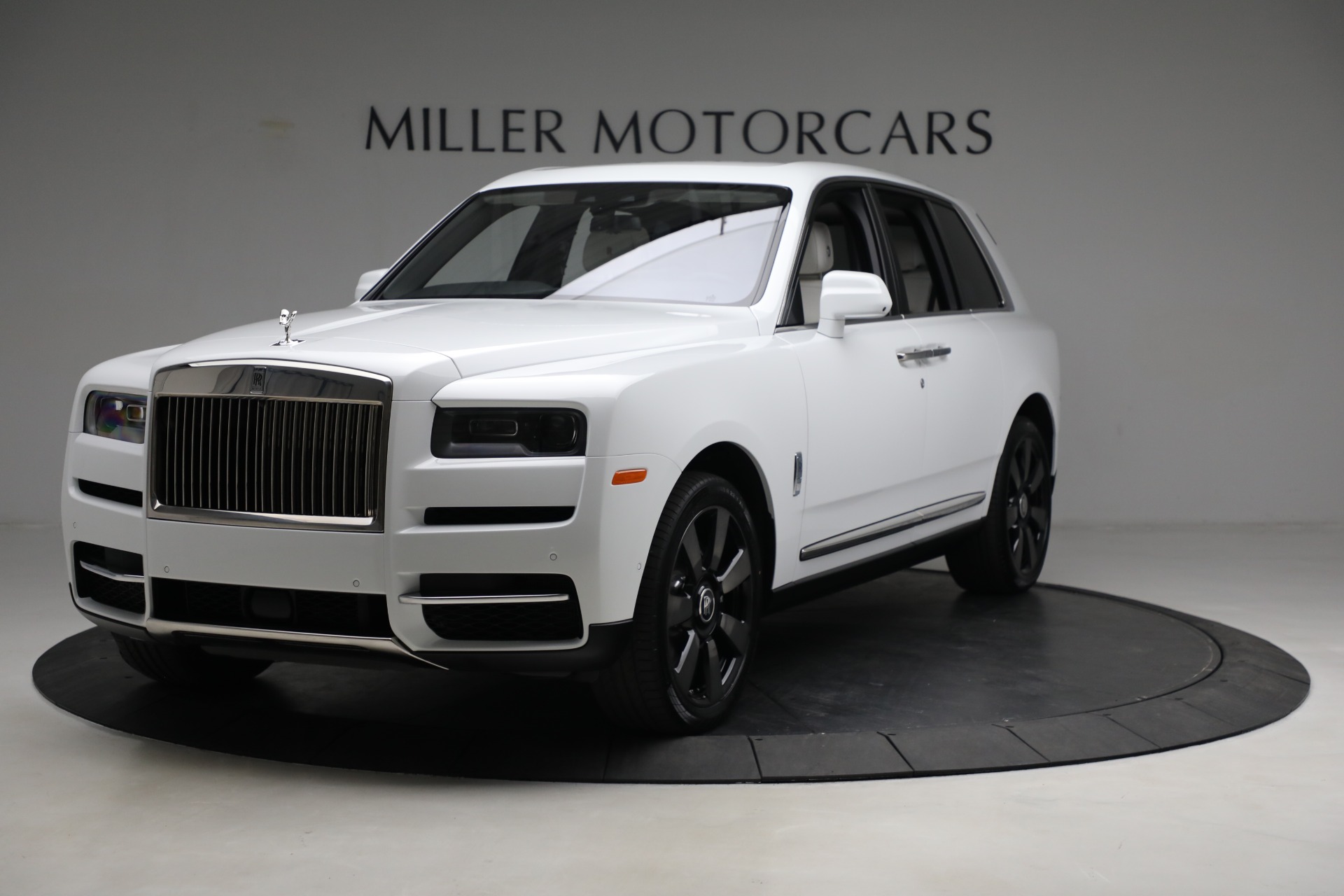 New 2023 Rolls-Royce Cullinan for sale Sold at Bugatti of Greenwich in Greenwich CT 06830 1