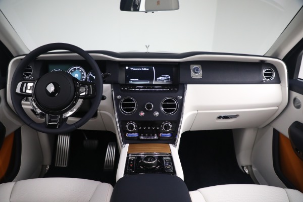 New 2023 Rolls-Royce Cullinan for sale Call for price at Bugatti of Greenwich in Greenwich CT 06830 4
