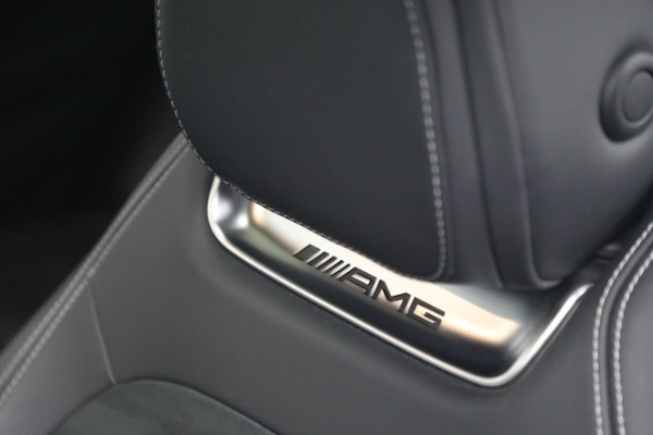 Used 2021 Mercedes-Benz AMG GT 63 for sale $119,900 at Bugatti of Greenwich in Greenwich CT 06830 16
