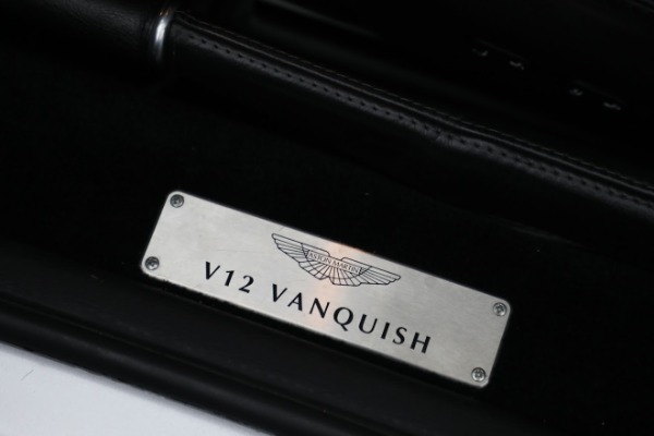 Used 2005 Aston Martin V12 Vanquish S for sale $199,900 at Bugatti of Greenwich in Greenwich CT 06830 14