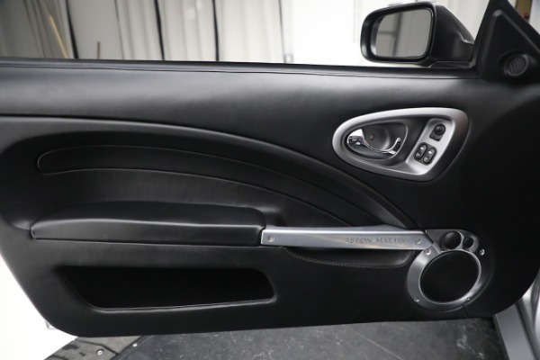 Used 2005 Aston Martin V12 Vanquish S for sale $199,900 at Bugatti of Greenwich in Greenwich CT 06830 19