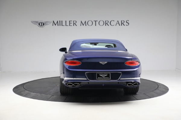 New 2023 Bentley Continental GTC Azure V8 for sale $334,475 at Bugatti of Greenwich in Greenwich CT 06830 19
