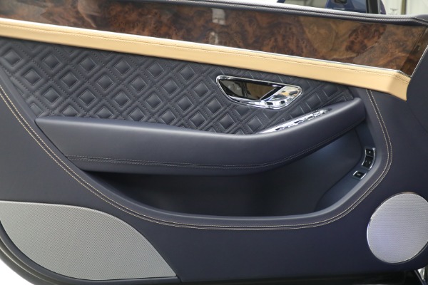 New 2023 Bentley Continental GTC Azure V8 for sale $334,475 at Bugatti of Greenwich in Greenwich CT 06830 27
