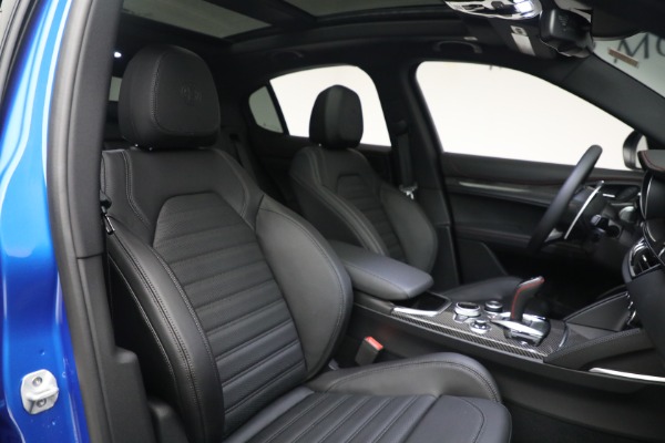 New 2023 Alfa Romeo Stelvio Estrema for sale $63,625 at Bugatti of Greenwich in Greenwich CT 06830 19
