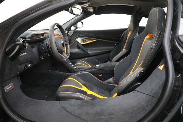 Used 2018 McLaren 720S Performance for sale $289,900 at Bugatti of Greenwich in Greenwich CT 06830 18