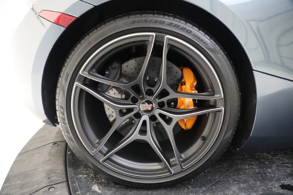 Used 2018 McLaren 720S Performance for sale $289,900 at Bugatti of Greenwich in Greenwich CT 06830 28