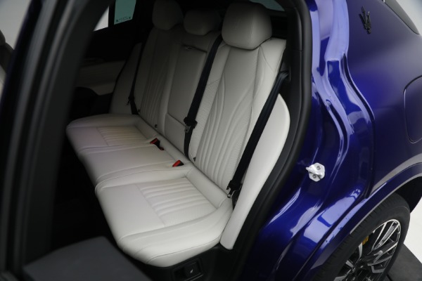 New 2023 Maserati Grecale Modena for sale $86,697 at Bugatti of Greenwich in Greenwich CT 06830 18