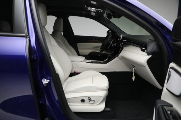 New 2023 Maserati Grecale Modena for sale $86,697 at Bugatti of Greenwich in Greenwich CT 06830 19