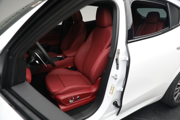 New 2023 Maserati Grecale Modena for sale $85,497 at Bugatti of Greenwich in Greenwich CT 06830 15