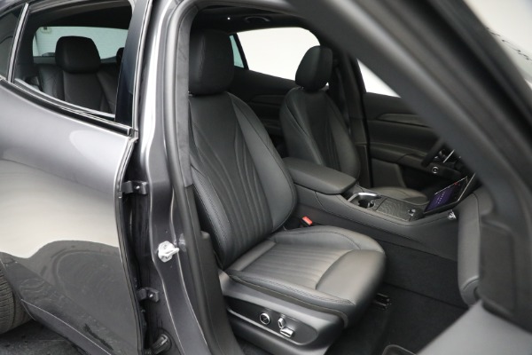New 2023 Maserati Grecale Modena for sale $76,195 at Bugatti of Greenwich in Greenwich CT 06830 18