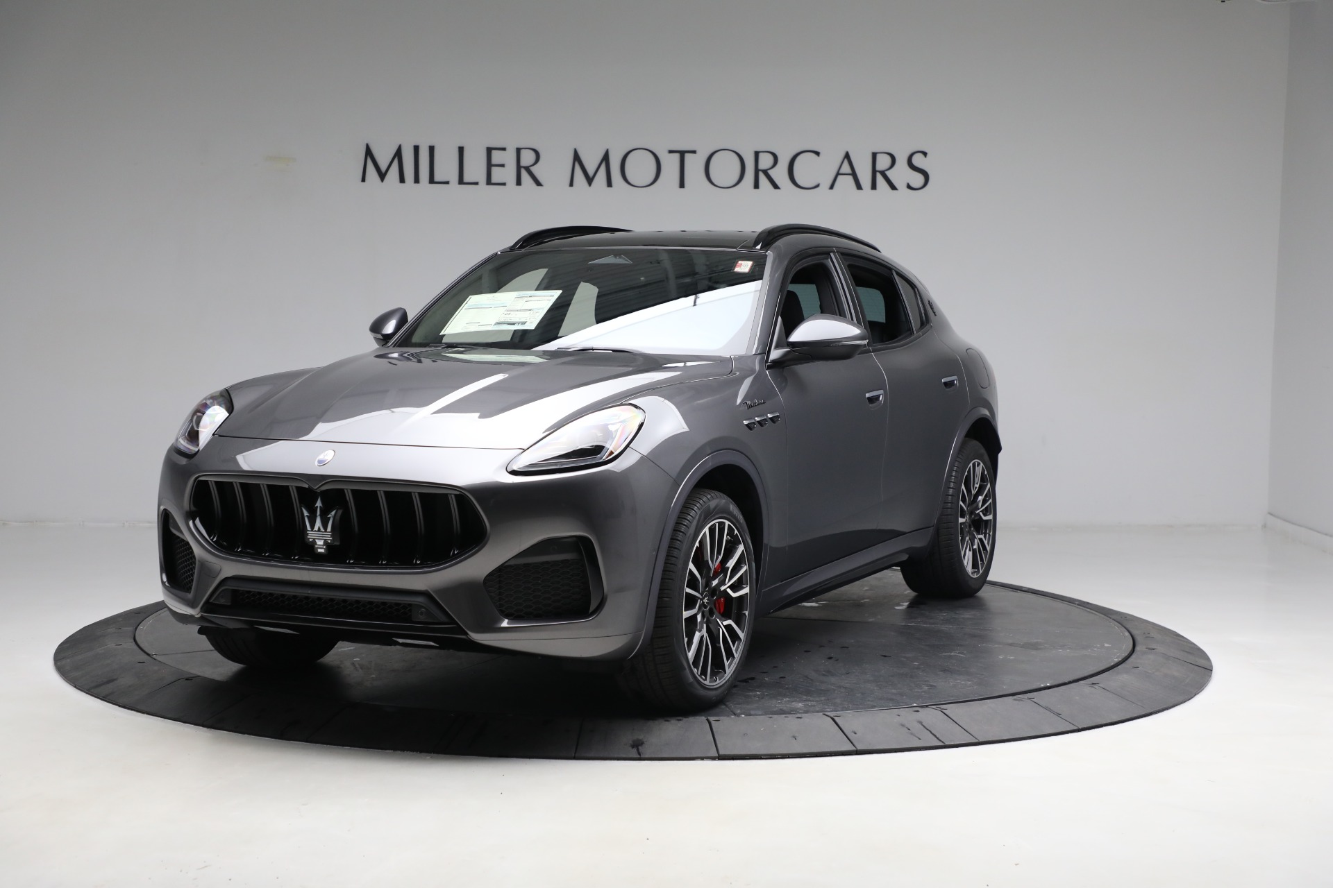 New 2023 Maserati Grecale Modena for sale $76,195 at Bugatti of Greenwich in Greenwich CT 06830 1
