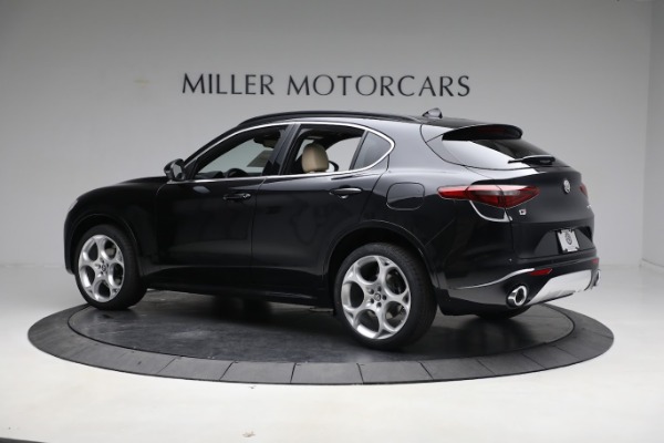 New 2023 Alfa Romeo Stelvio Ti Lusso for sale Sold at Bugatti of Greenwich in Greenwich CT 06830 4