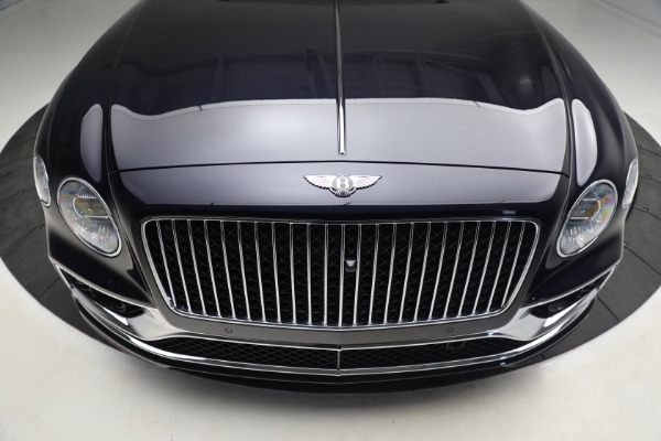 New 2023 Bentley Flying Spur V8 for sale $239,555 at Bugatti of Greenwich in Greenwich CT 06830 15