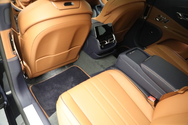 New 2023 Bentley Flying Spur V8 for sale $239,555 at Bugatti of Greenwich in Greenwich CT 06830 23