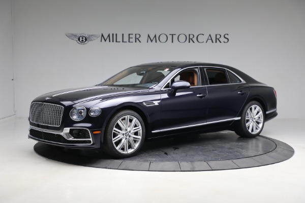 New 2023 Bentley Flying Spur V8 for sale $239,555 at Bugatti of Greenwich in Greenwich CT 06830 3