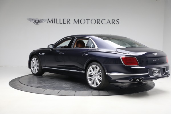 New 2023 Bentley Flying Spur V8 for sale $239,555 at Bugatti of Greenwich in Greenwich CT 06830 5