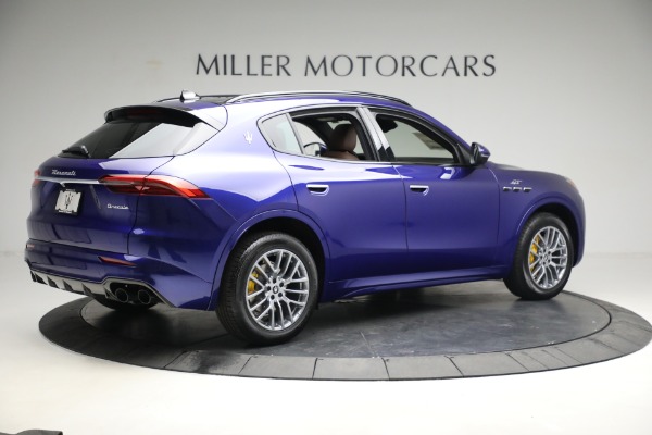 New 2023 Maserati Grecale GT for sale $73,597 at Bugatti of Greenwich in Greenwich CT 06830 8