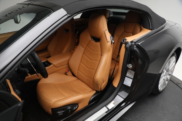 Used 2016 Maserati GranTurismo Sport for sale $75,900 at Bugatti of Greenwich in Greenwich CT 06830 19