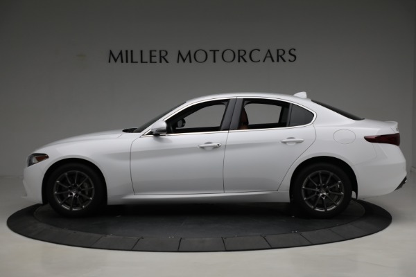 Used 2019 Alfa Romeo Giulia for sale Sold at Bugatti of Greenwich in Greenwich CT 06830 3