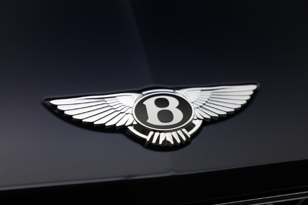 New 2023 Bentley Bentayga V8 for sale $233,825 at Bugatti of Greenwich in Greenwich CT 06830 17