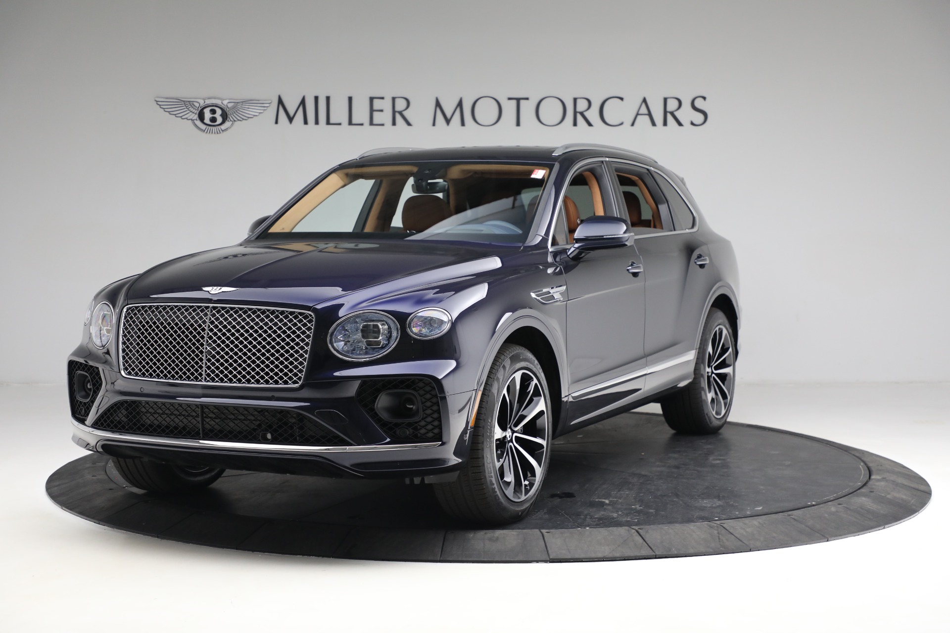 New 2023 Bentley Bentayga V8 for sale Sold at Bugatti of Greenwich in Greenwich CT 06830 1