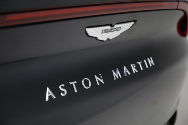 Used 2022 Aston Martin DBX for sale Sold at Bugatti of Greenwich in Greenwich CT 06830 28