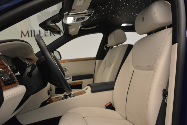 Used 2016 ROLLS-ROYCE GHOST SERIES II for sale Sold at Bugatti of Greenwich in Greenwich CT 06830 21