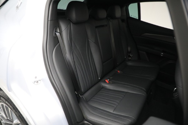 New 2023 Maserati Grecale GT for sale $70,197 at Bugatti of Greenwich in Greenwich CT 06830 21