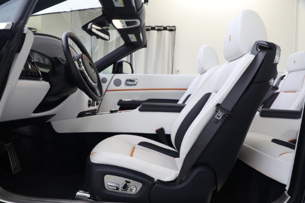 Used 2019 Rolls-Royce Dawn for sale $329,900 at Bugatti of Greenwich in Greenwich CT 06830 25