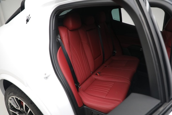 New 2023 Maserati Grecale Modena for sale $77,497 at Bugatti of Greenwich in Greenwich CT 06830 21