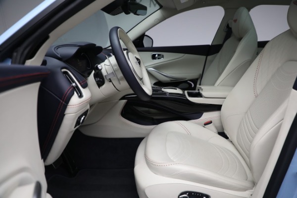 Used 2023 Aston Martin DBX 707 for sale $249,900 at Bugatti of Greenwich in Greenwich CT 06830 14