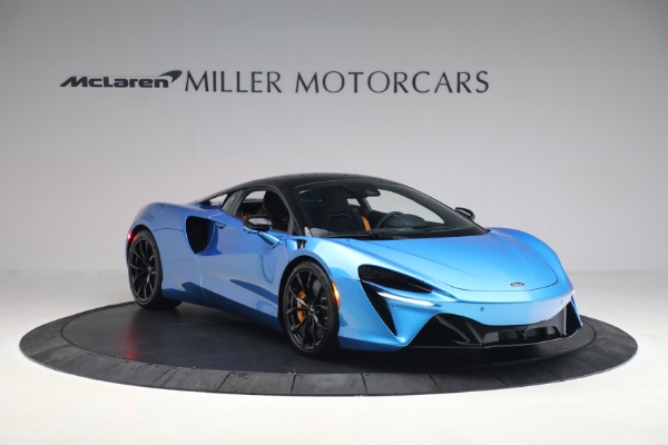New 2023 McLaren Artura TechLux for sale $287,475 at Bugatti of Greenwich in Greenwich CT 06830 11