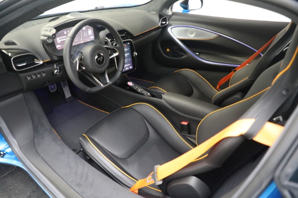 New 2023 McLaren Artura TechLux for sale $287,475 at Bugatti of Greenwich in Greenwich CT 06830 20