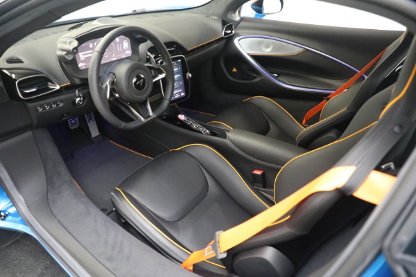 Used 2023 McLaren Artura TechLux for sale $179,900 at Bugatti of Greenwich in Greenwich CT 06830 20