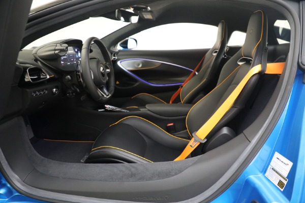New 2023 McLaren Artura TechLux for sale $287,475 at Bugatti of Greenwich in Greenwich CT 06830 21