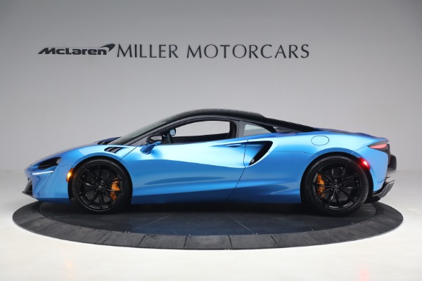 New 2023 McLaren Artura TechLux for sale Sold at Bugatti of Greenwich in Greenwich CT 06830 3