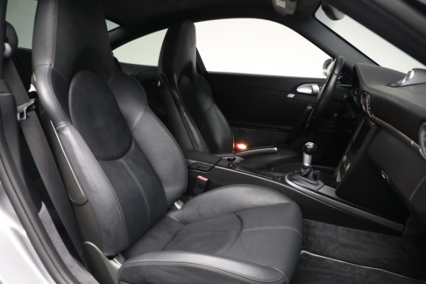 Used 2007 Porsche 911 Turbo for sale $117,900 at Bugatti of Greenwich in Greenwich CT 06830 25