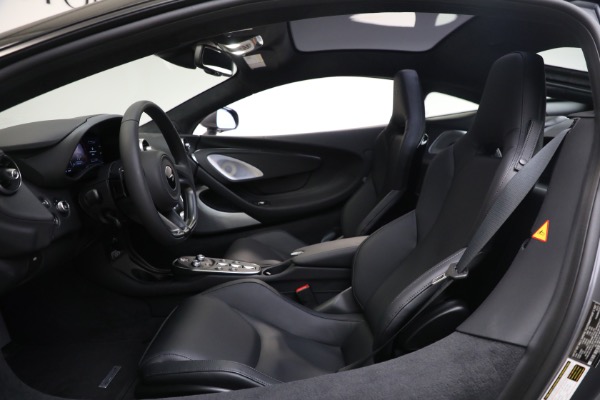 New 2023 McLaren GT for sale $216,098 at Bugatti of Greenwich in Greenwich CT 06830 20