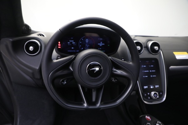 New 2023 McLaren GT for sale $216,098 at Bugatti of Greenwich in Greenwich CT 06830 22
