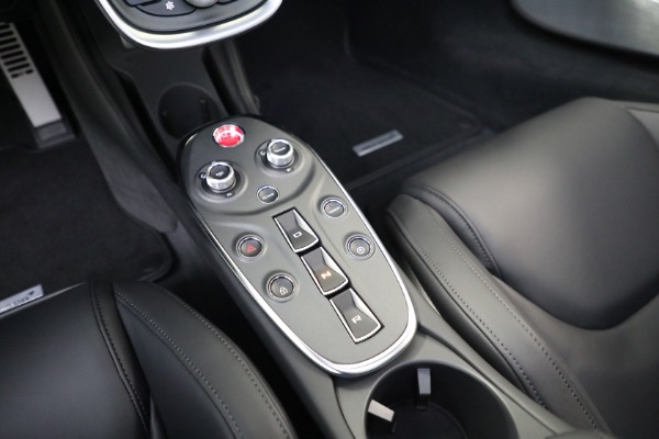 New 2023 McLaren GT for sale $216,098 at Bugatti of Greenwich in Greenwich CT 06830 27