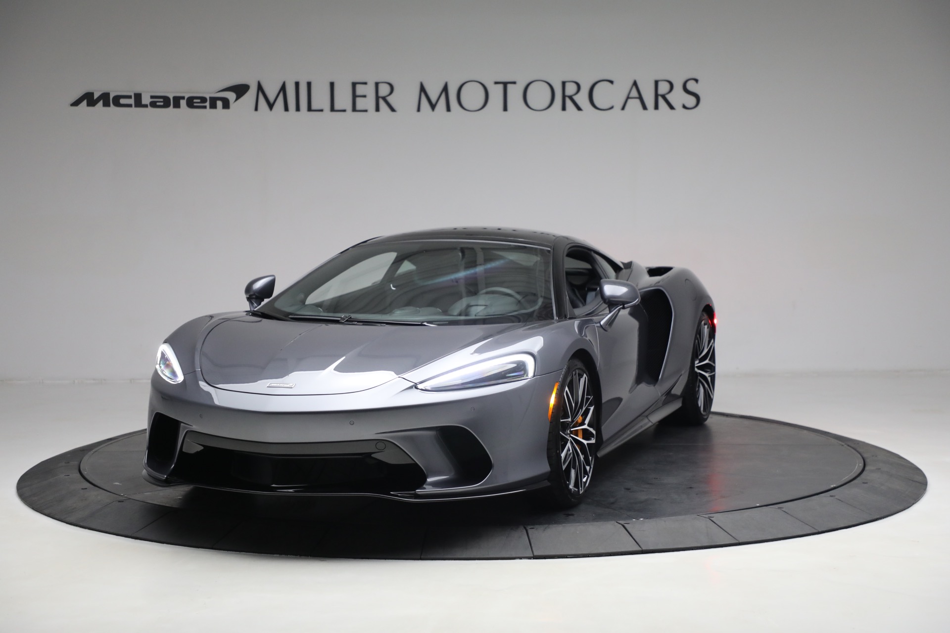 New 2023 McLaren GT for sale $216,098 at Bugatti of Greenwich in Greenwich CT 06830 1