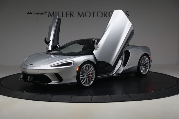 Used 2023 McLaren GT Luxe for sale $179,900 at Bugatti of Greenwich in Greenwich CT 06830 15