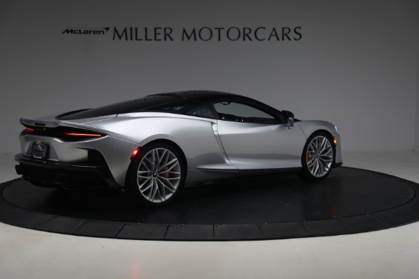 Used 2023 McLaren GT Luxe for sale $179,900 at Bugatti of Greenwich in Greenwich CT 06830 9