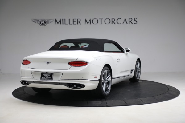 New 2023 Bentley Continental GTC V8 for sale $291,805 at Bugatti of Greenwich in Greenwich CT 06830 18