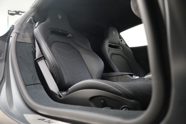 New 2023 Maserati MC20 for sale $325,895 at Bugatti of Greenwich in Greenwich CT 06830 28