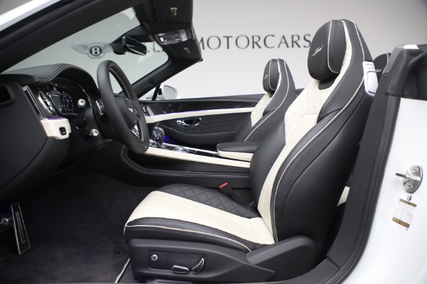 Used 2022 Bentley Continental GTC Speed for sale $298,900 at Bugatti of Greenwich in Greenwich CT 06830 26