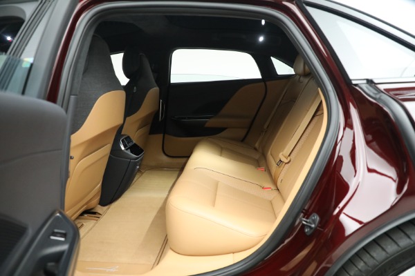 Used 2022 Lucid Air Grand Touring for sale Call for price at Bugatti of Greenwich in Greenwich CT 06830 16