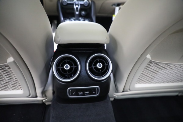 New 2023 Alfa Romeo Giulia Ti Lusso for sale $50,370 at Bugatti of Greenwich in Greenwich CT 06830 25